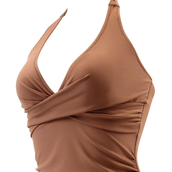 One piece bathing suit - Picture 2 of 4